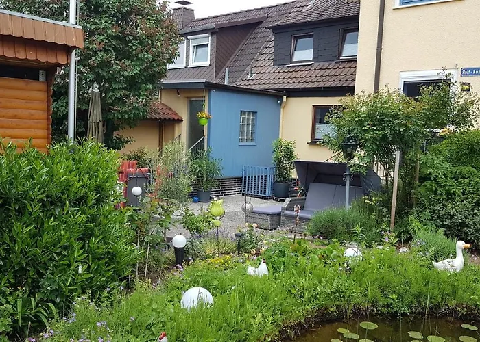 In Gartenlandschaft アパート *